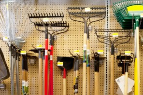 Three Kinds of Tools You Need For Successful Gardening