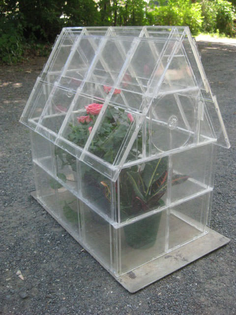 CD case greenhouse